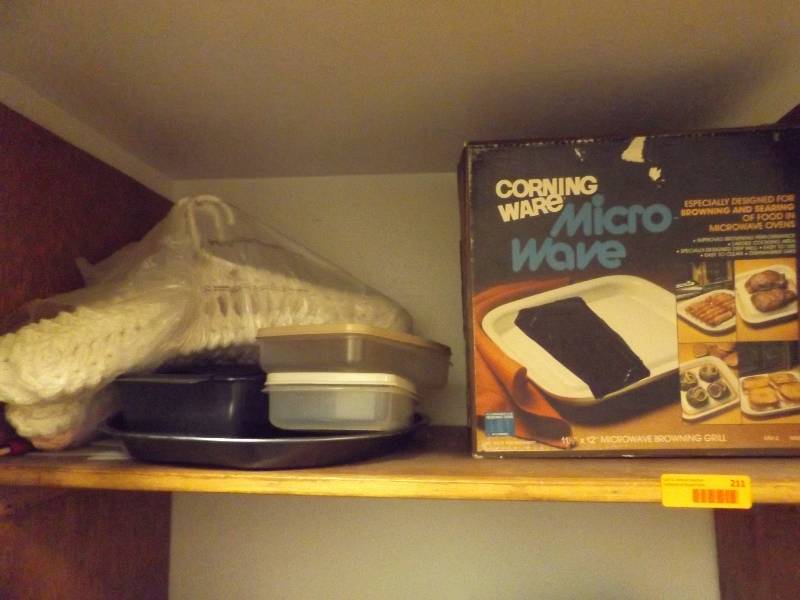 Hangers, storage containers, Microwave plate