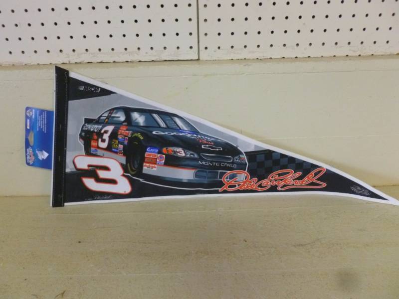 lot 25 image: Dale Earnhardt Collectible