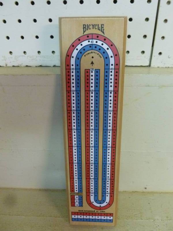 lot 88 image: Cribbage Board