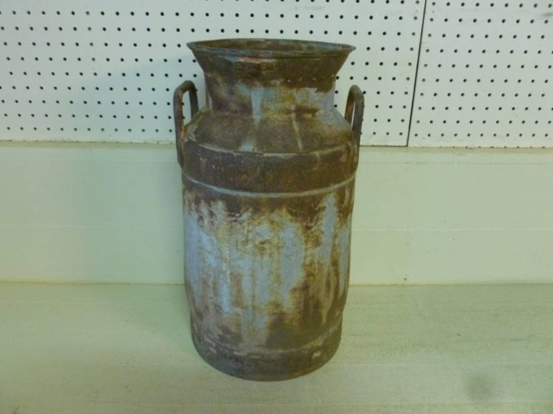 lot 125 image: Milk Can