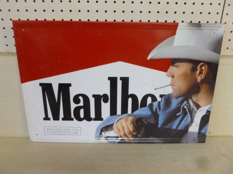 lot 159 image: Marlboro Sign
