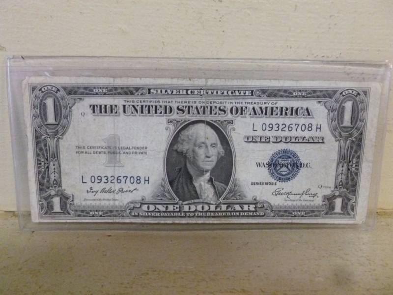 lot 171 image: Vintage Silver Certificate
