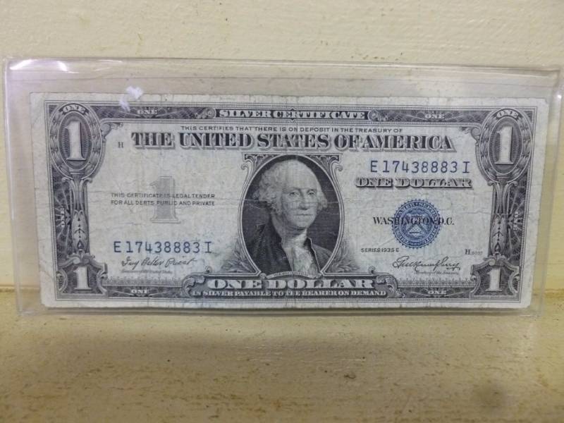lot 172 image: Vintage Silver Certificate