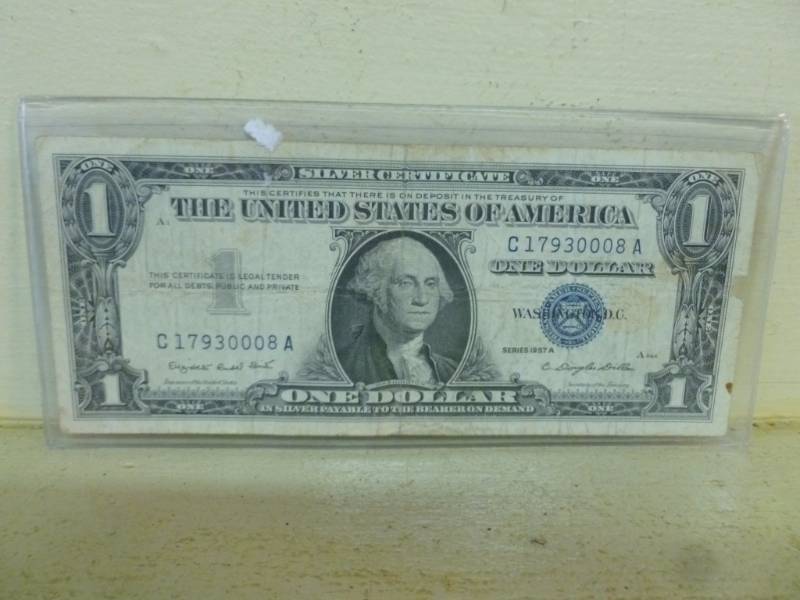 lot 175 image: Vintage Silver Certificate
