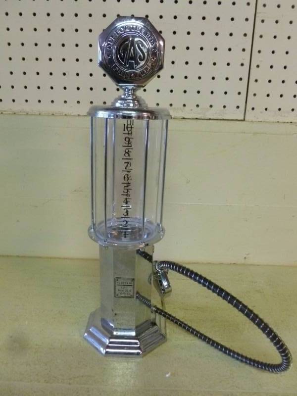 lot 188 image: Liquor Dispenser