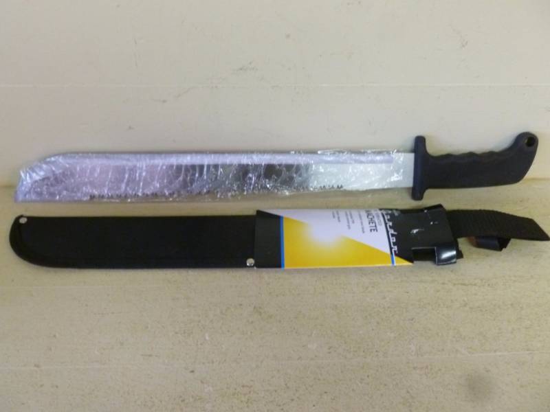lot 230 image: Machete Knife