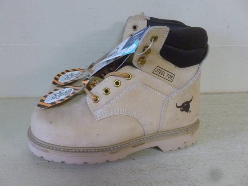 lot 247 image: Leather Work Boots