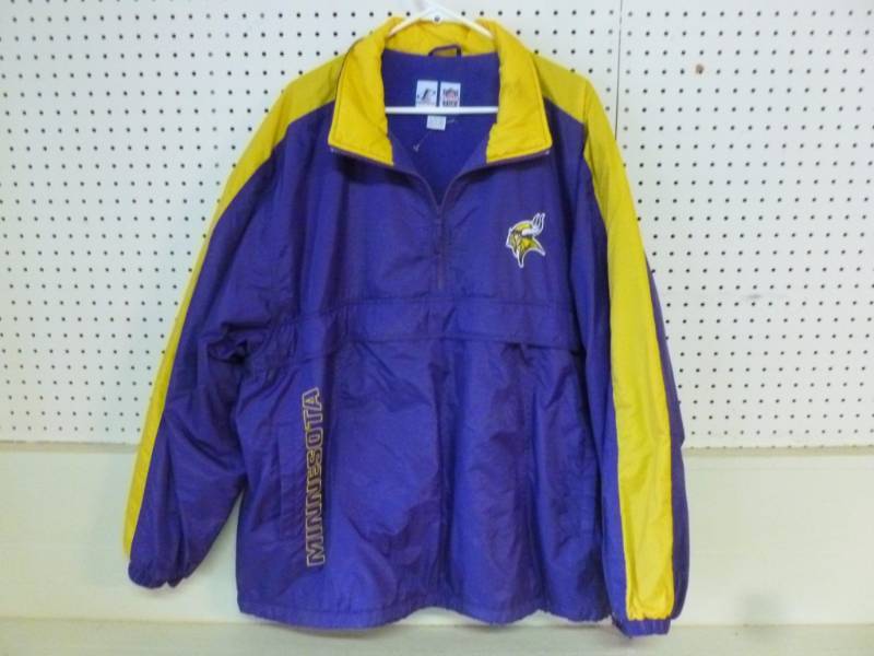 lot 265 image: Minnesota Vikings Jacket