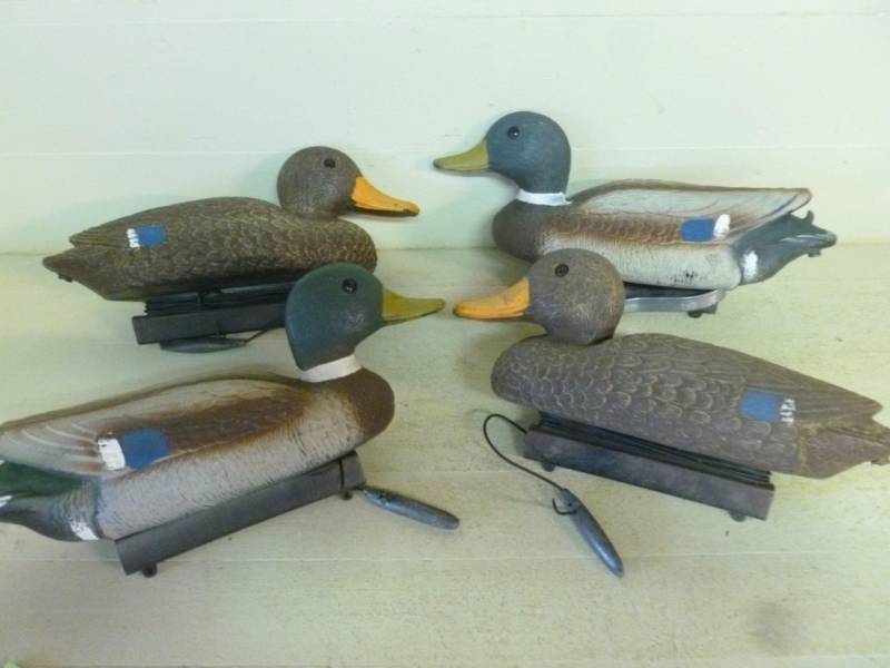 lot 288 image: Duck Decoys