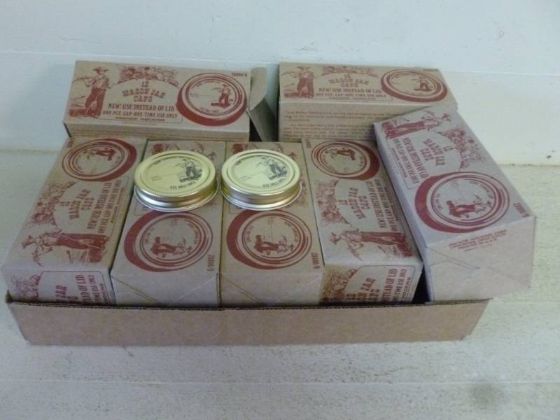 lot 323 image: New Canning Lids