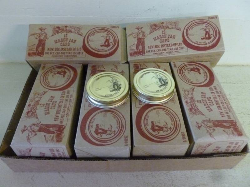 lot 325 image: New Canning Lids