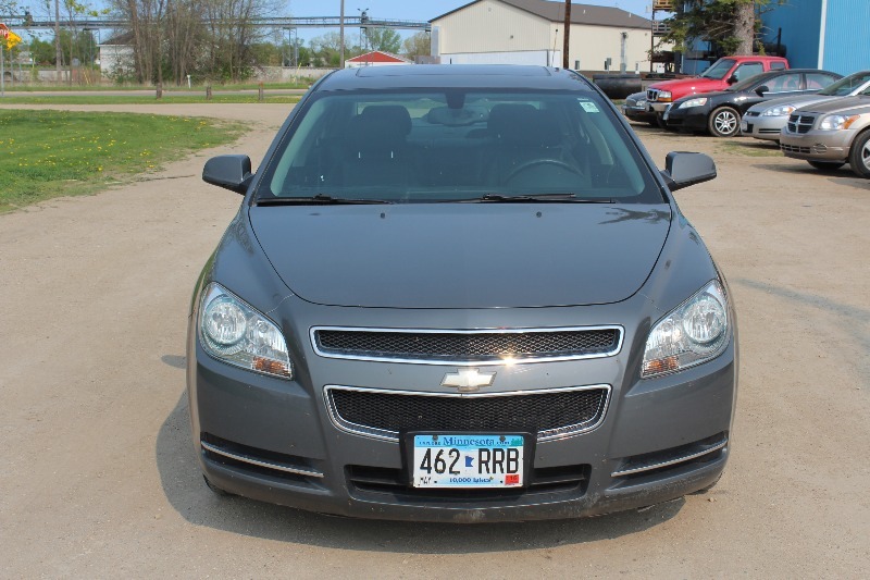 2009 Chevy Malibu 2LT - 27,587 Miles 