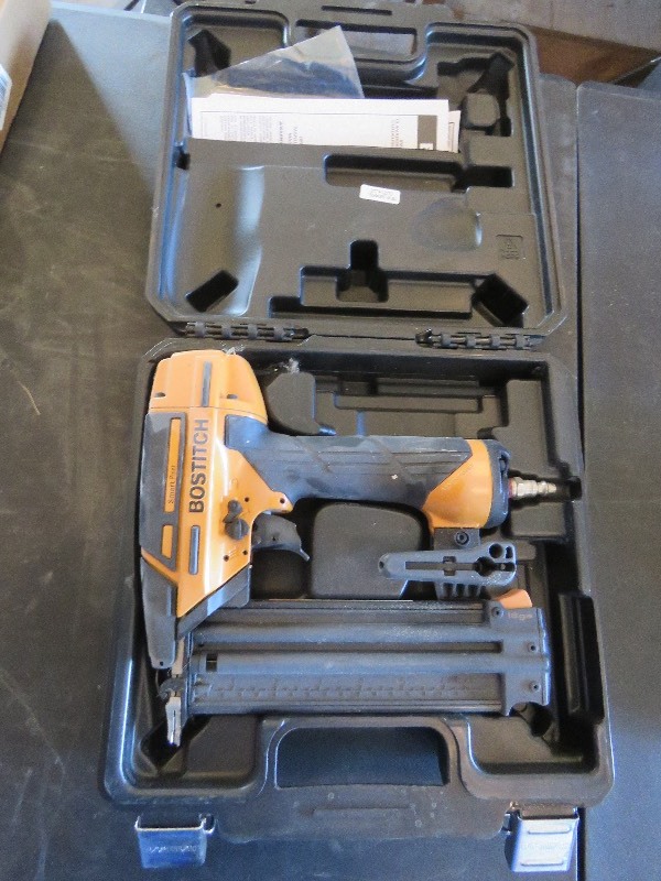 Bostitch Brad Nailer