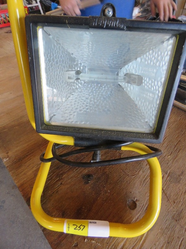 garage light