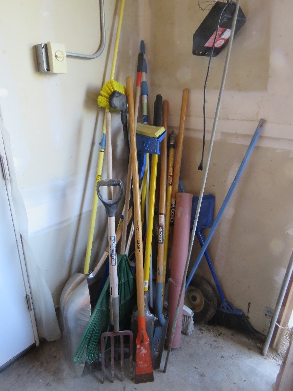 yard tools
