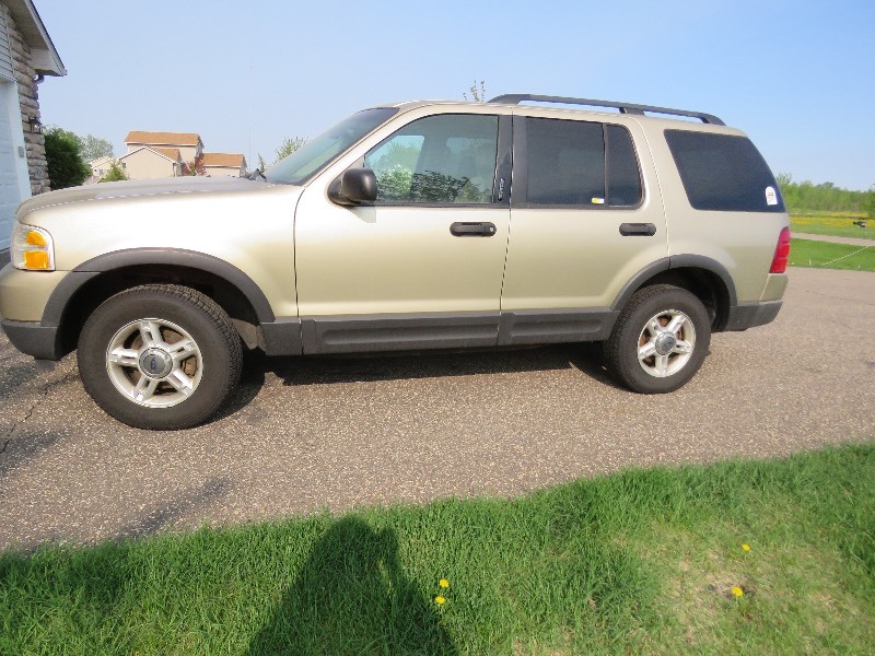 2003 Ford Explorer