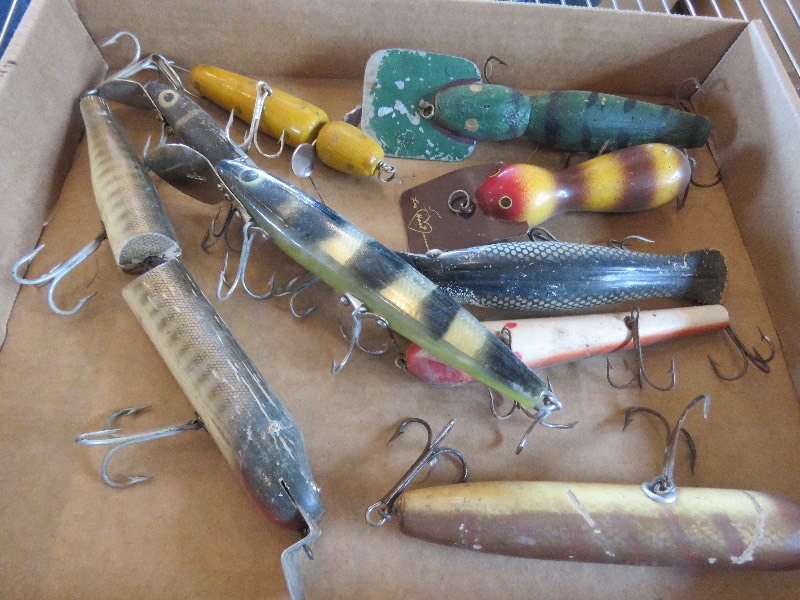 Fishing lures