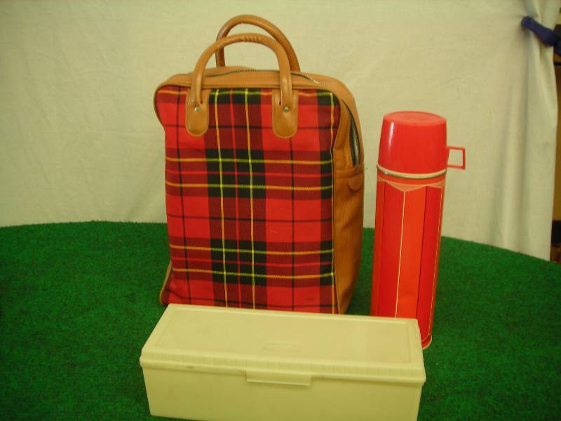 Old Fashion Thermos Brand Picnic Set