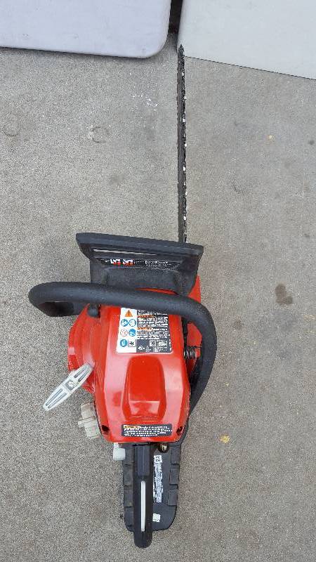 lot 31 image: Homelite 14 in Chainsaw used working conditions