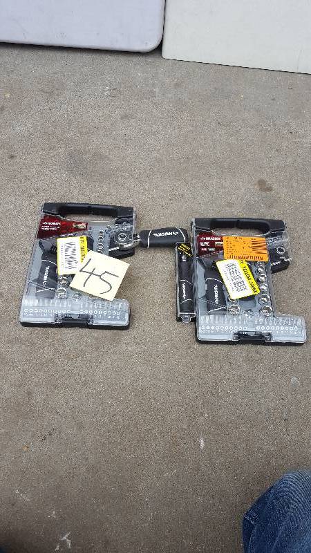 lot 45 image: Lot of 2- 46 PC Stubby Sets