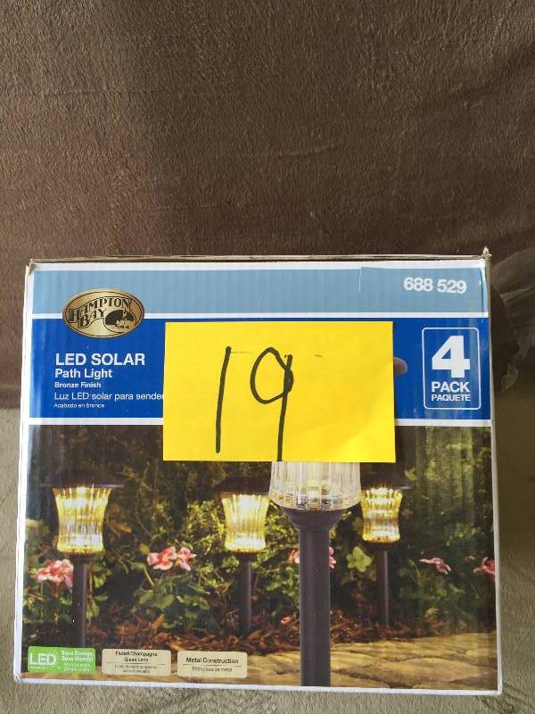 lot 19 image: Hampton Bay Outdoor Solar Powered LED Pathway Light (4-Pack) with Champagne Glass