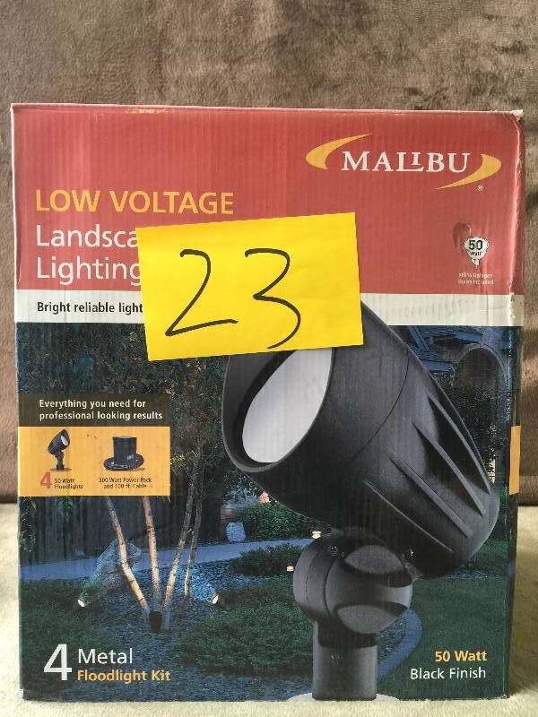 lot 23 image: Malibu Low Voltage 50W Cast Metal Flood Light Fixture, Black Matte 8301-9601-01