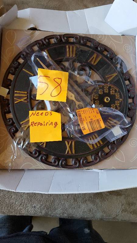 lot 58 image: Acu-rite Open-frame Scroll Clock W Thermometer (Thermomete needs repair)