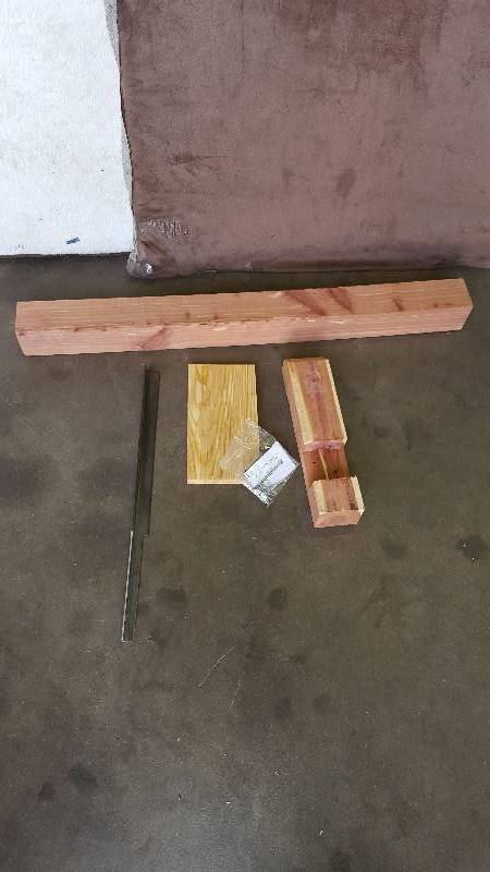 lot 89 image: Cedar Drive-In Mailbox Post Kit