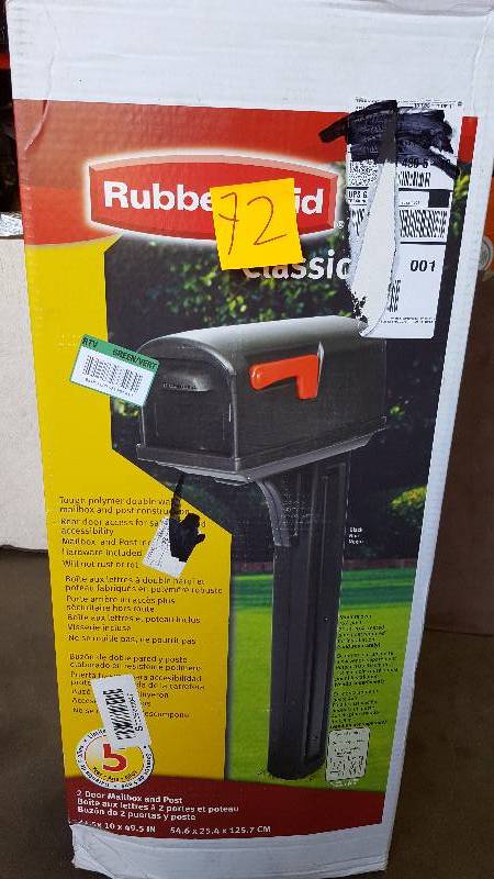 lot 72 image: Rubbermaid Classic 2 door Mailbox and Post