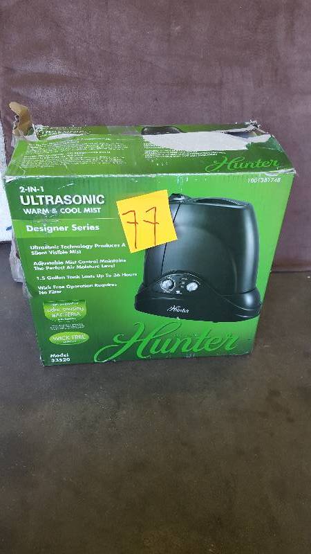 lot 77 image: Hunter Ultrasonic Warm & Cool Mist
