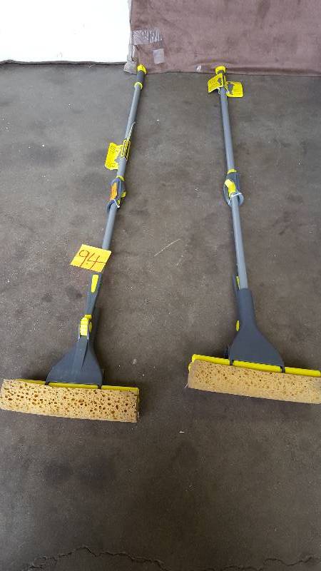 lot 94 image: Lot of 2 Foam Mops