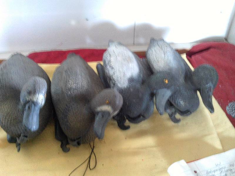lot 4 image: 4 DUCK DECOYS