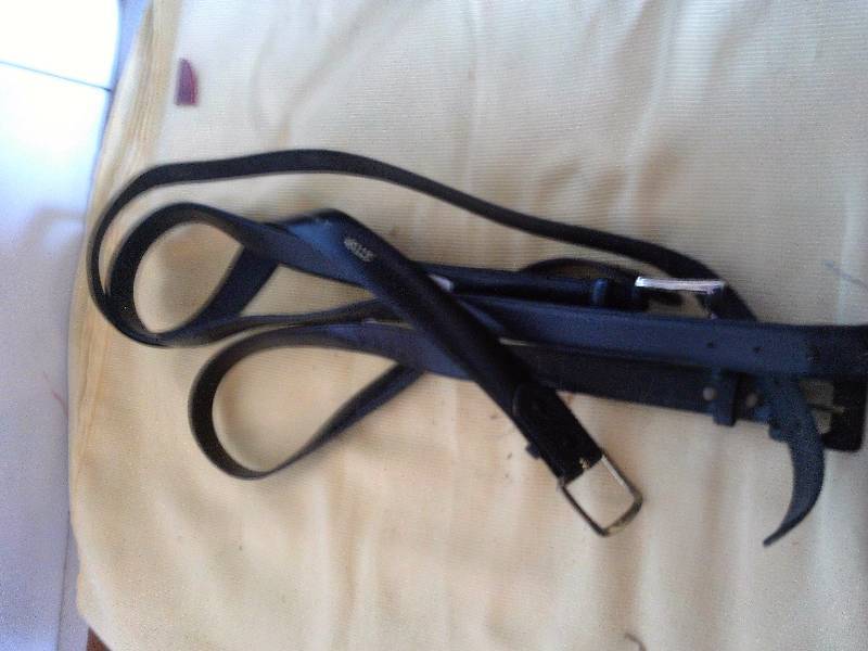 lot 55 image: 3 fashion belts