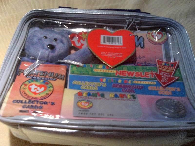 lot 93 image: beanie babies starter ship pack