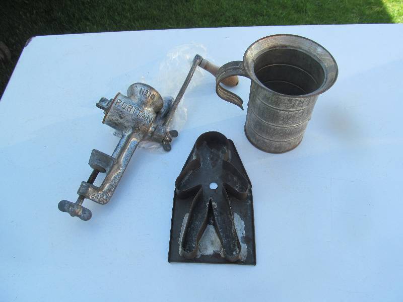 Vintage meat Grinder