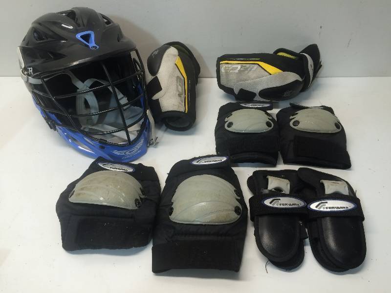 lot 37 image: Rugby Gear
