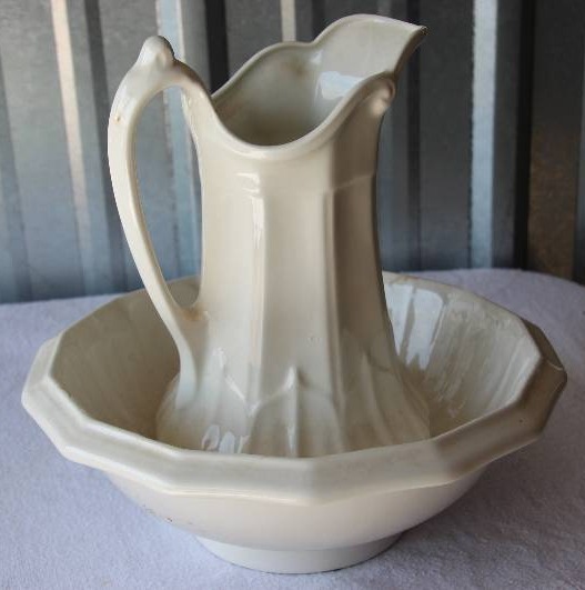lot 15 image: White Ceramic Pitcher & Bowl