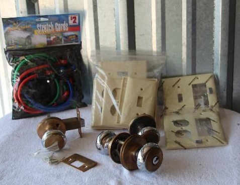 lot 16 image: Hardware Assortment