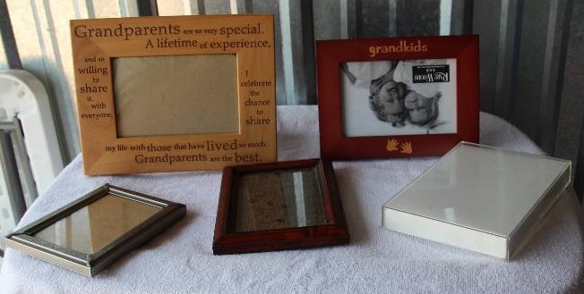 lot 45 image: Grandparents Picture Frames