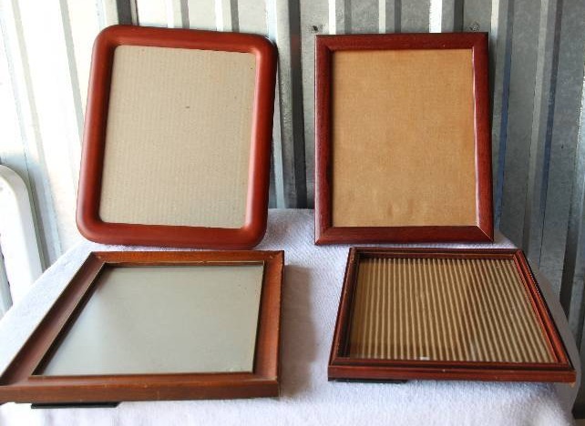 lot 46 image: Wooden Picture Frames