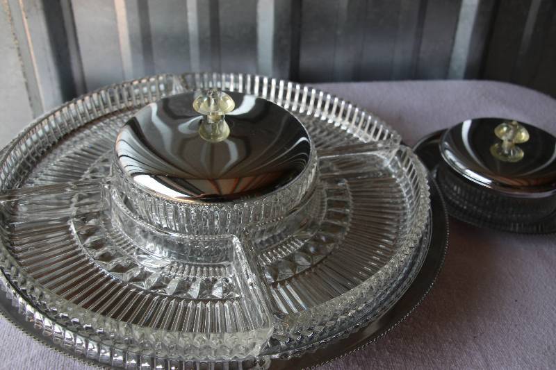 lot 49 image: Crystal and Silver Serving Pieces