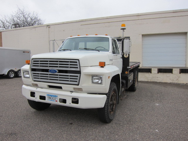 1987 Ford F-700