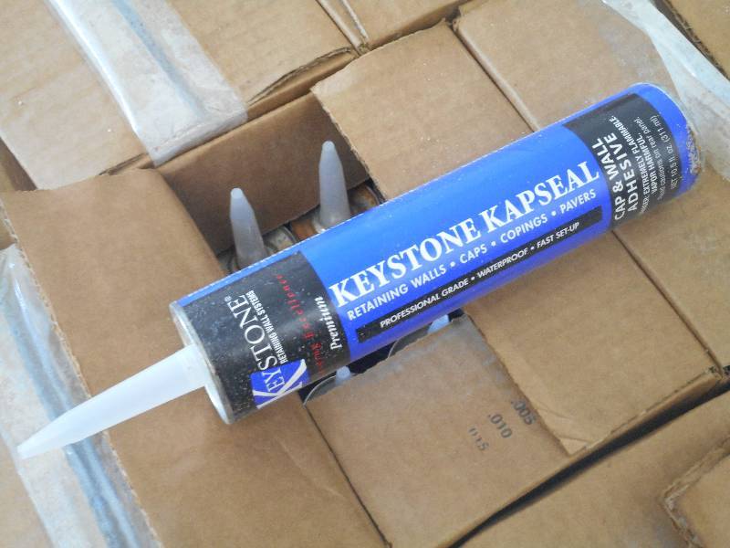lot 21 image: Approx (95) 12-Packs Of Keystone Ka...