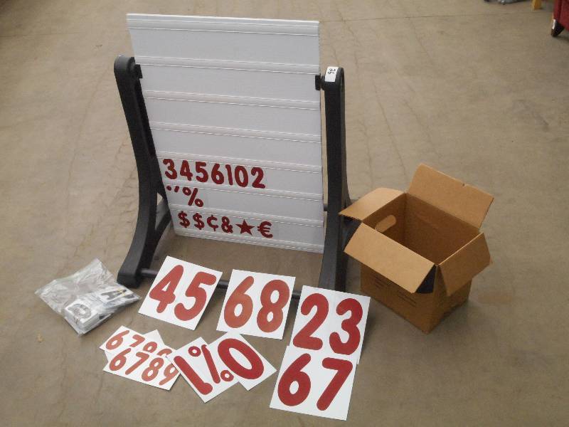 lot 26 image: Heavy Duty 2-Sided Advertisement Si...
