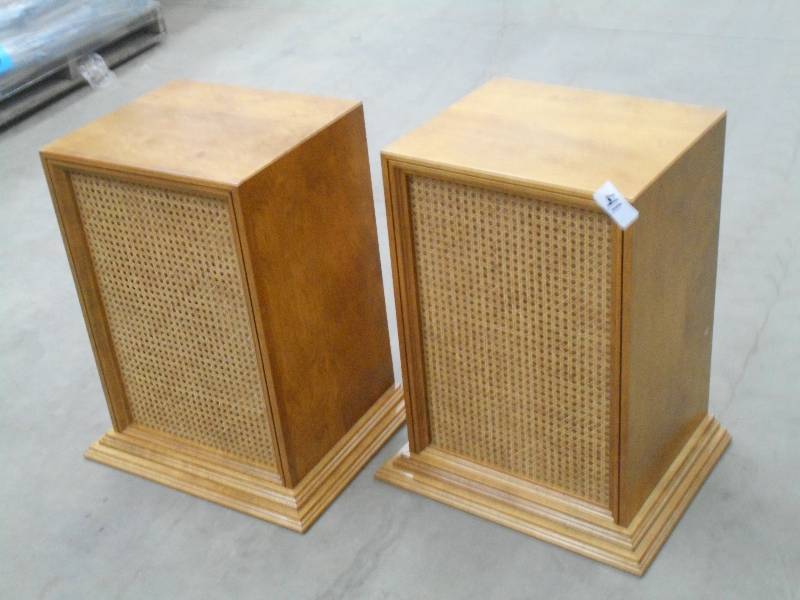lot 41 image: (2) Vintage Stereo Speakers, In Nic...