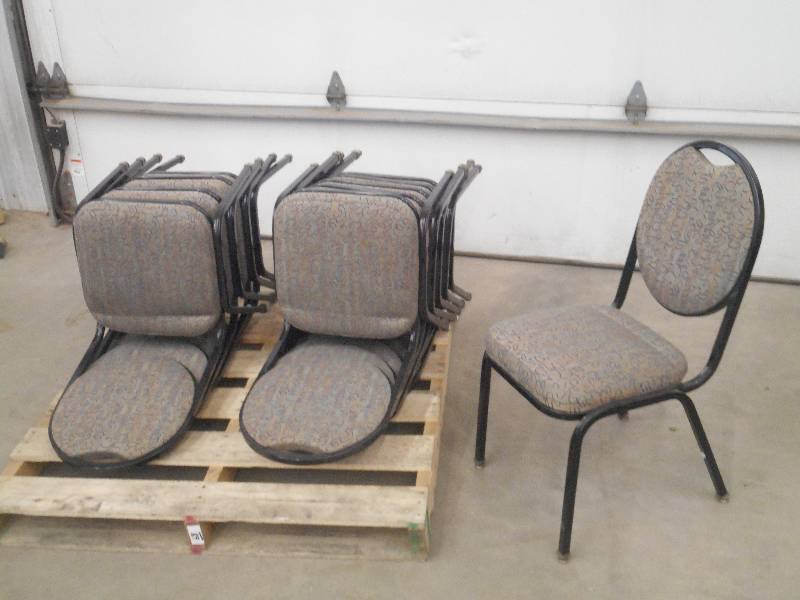 lot 68 image: Lot Of (10) Matching Steel Framed C...