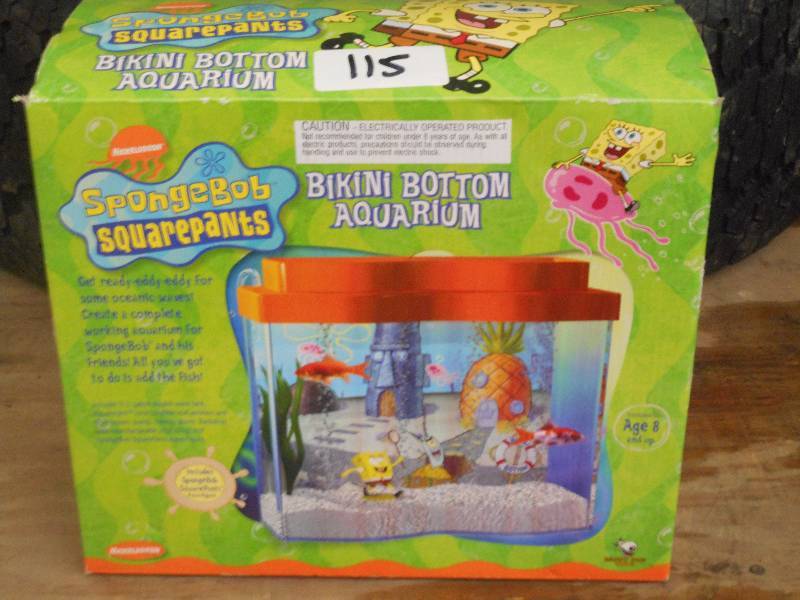 lot 115 image: Spongebob Bakini Bottom Aquarium ...