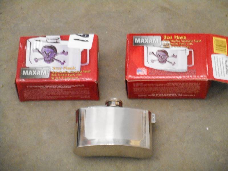 lot 164 image: (2) New 3oz Flasks ...
