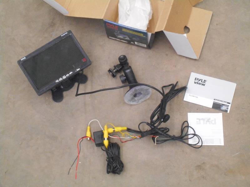 lot 171 image: Pyle View PLCM7700 Back-Up Camera S...