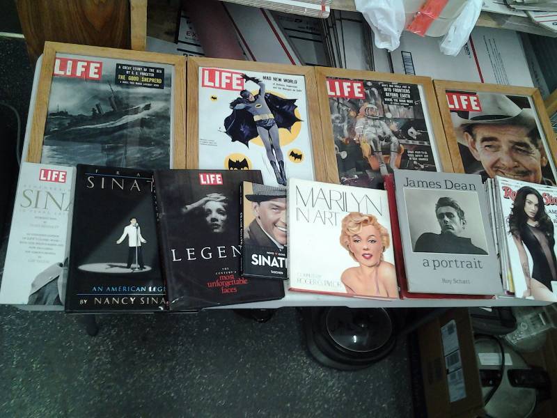 lot 12 image: Life Magazine Picture, Life & Time Books, Celebrities & More